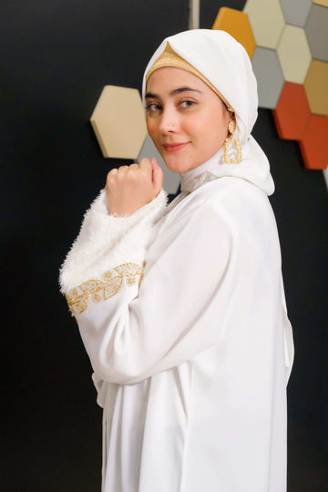 Golden Grace Abaya - Dhaagey