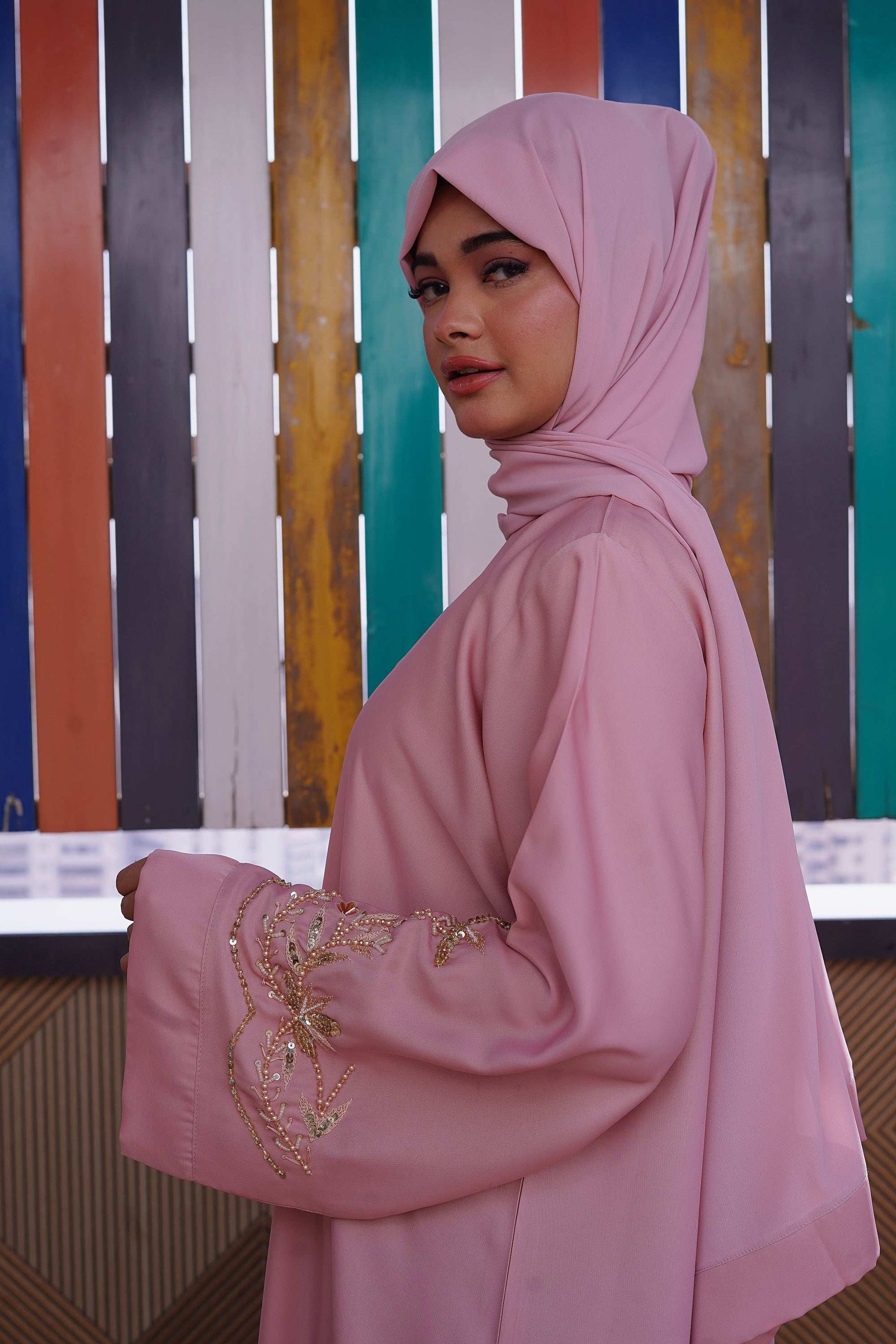 Pearl Rose Abaya - Dhaagey 