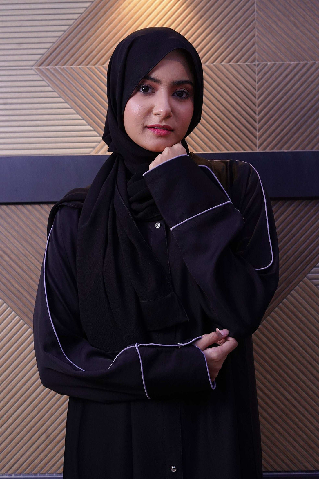 Dual Charm Grey Abaya - Dhaagey 