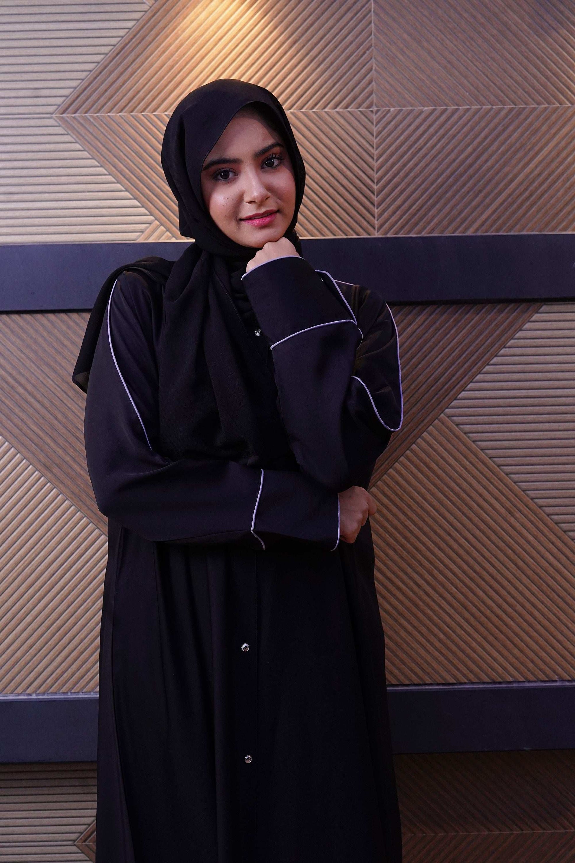 Dual Charm Grey Abaya - Dhaagey 