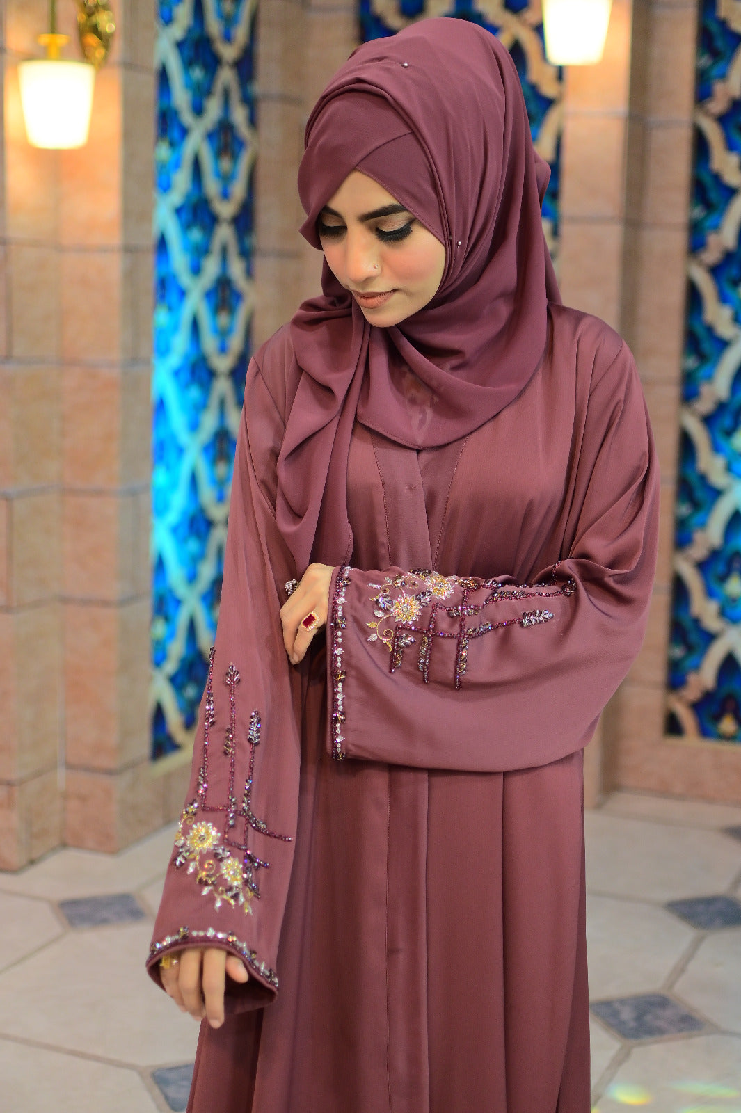 Evening Petal Abaya - Dhaagey