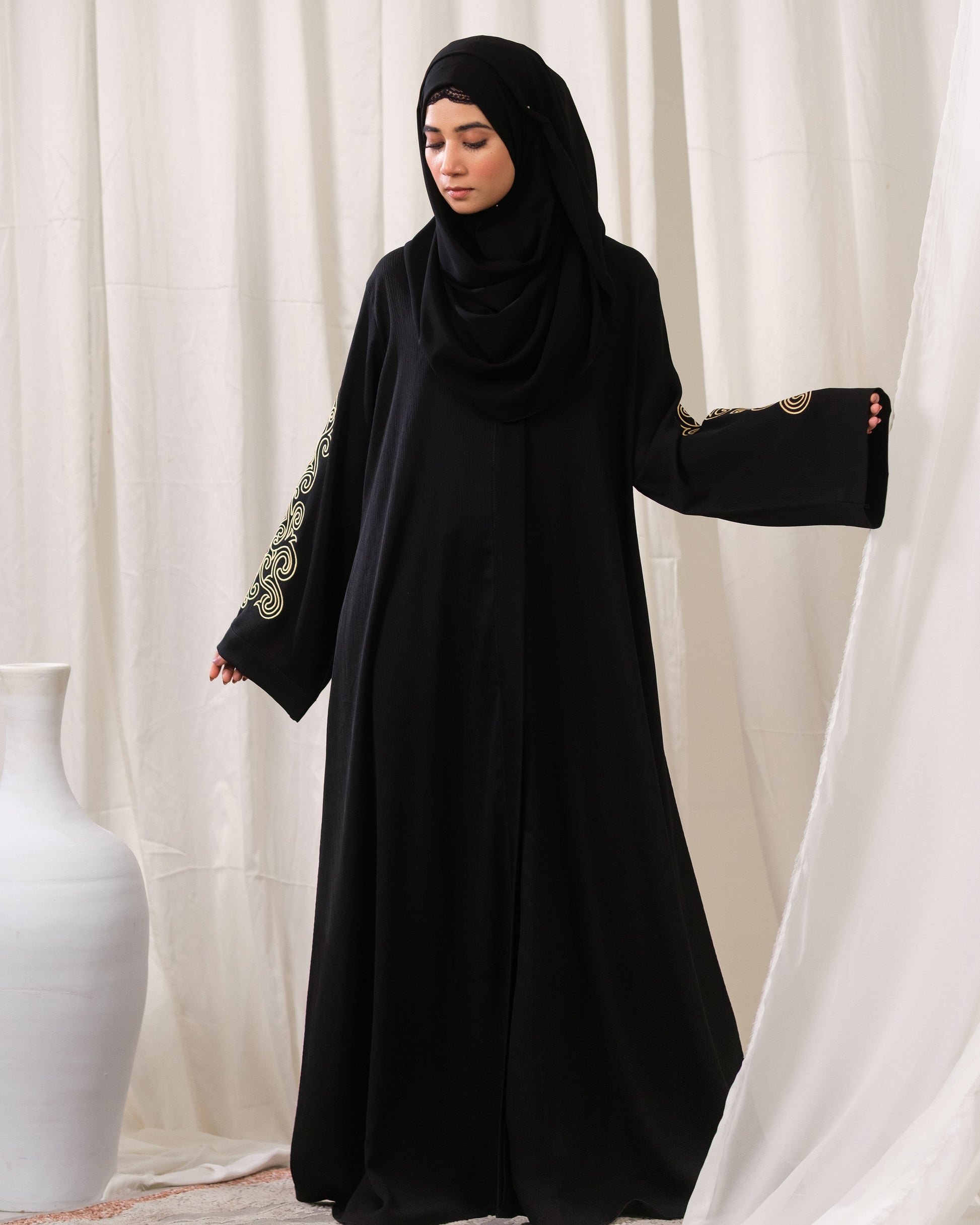 Golden Heirloom Abaya Full 