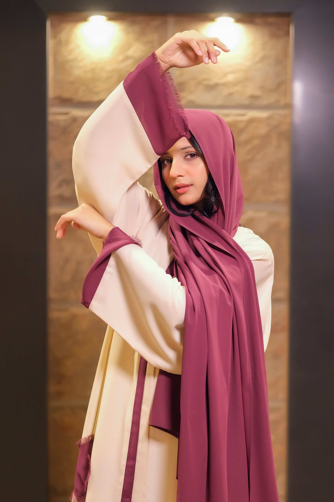 Harmony Thread Abaya - Dhaagey 