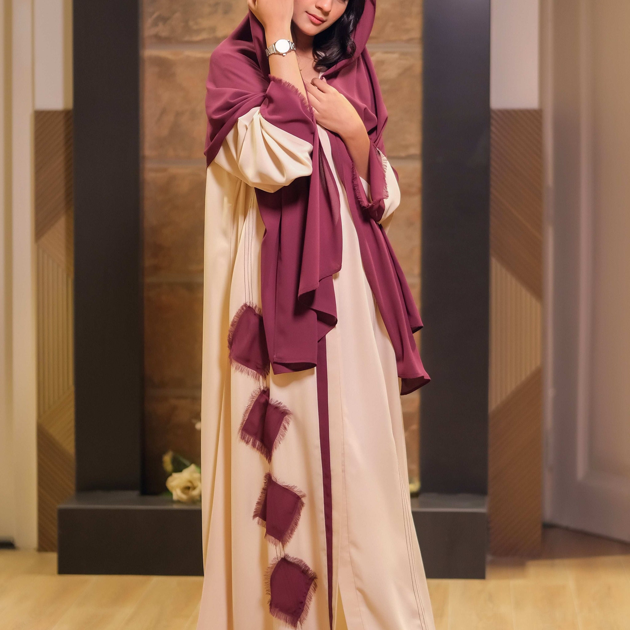Harmony Thread Abaya - Dhaagey 