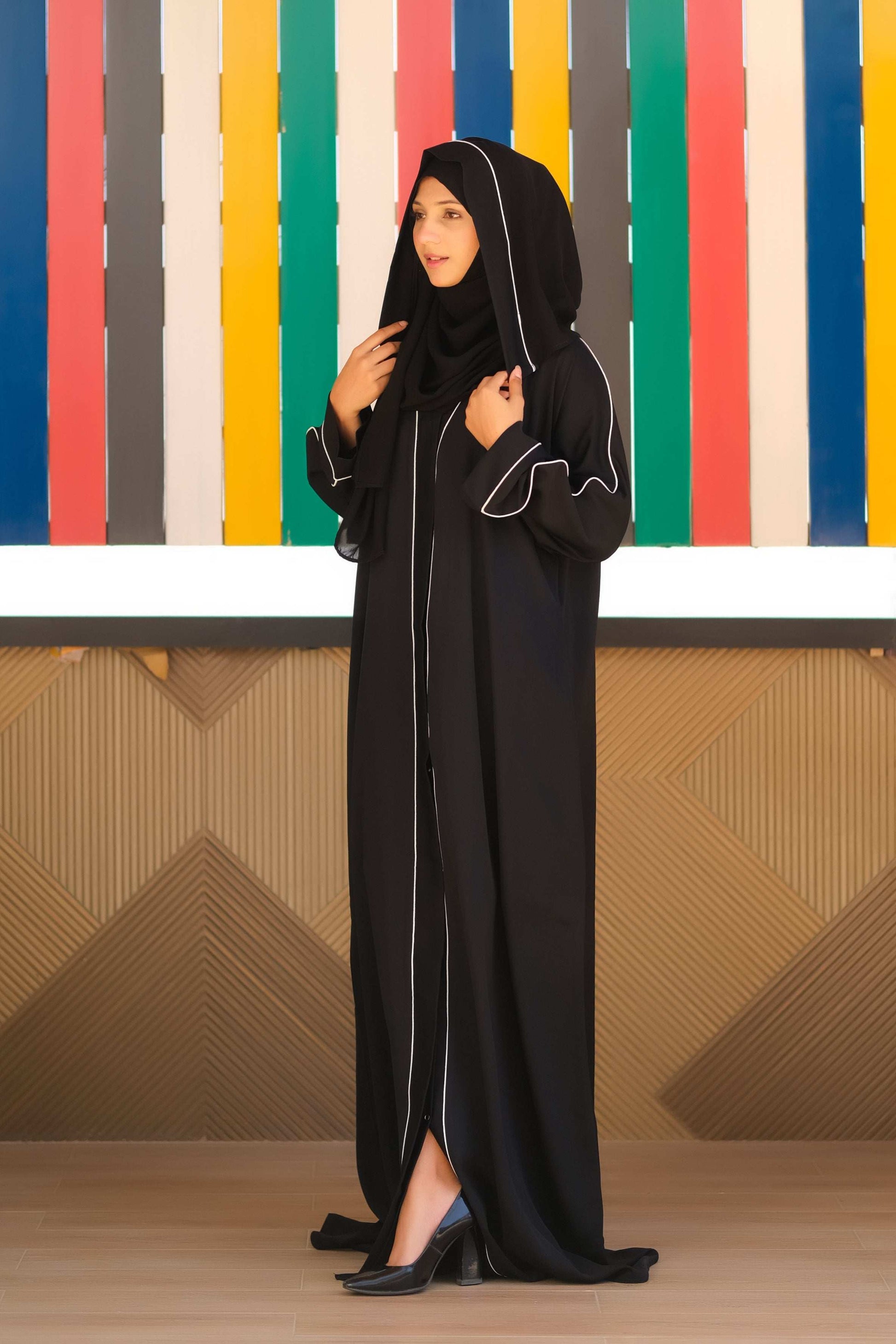 Hayat Black Abaya - Dhaagey 