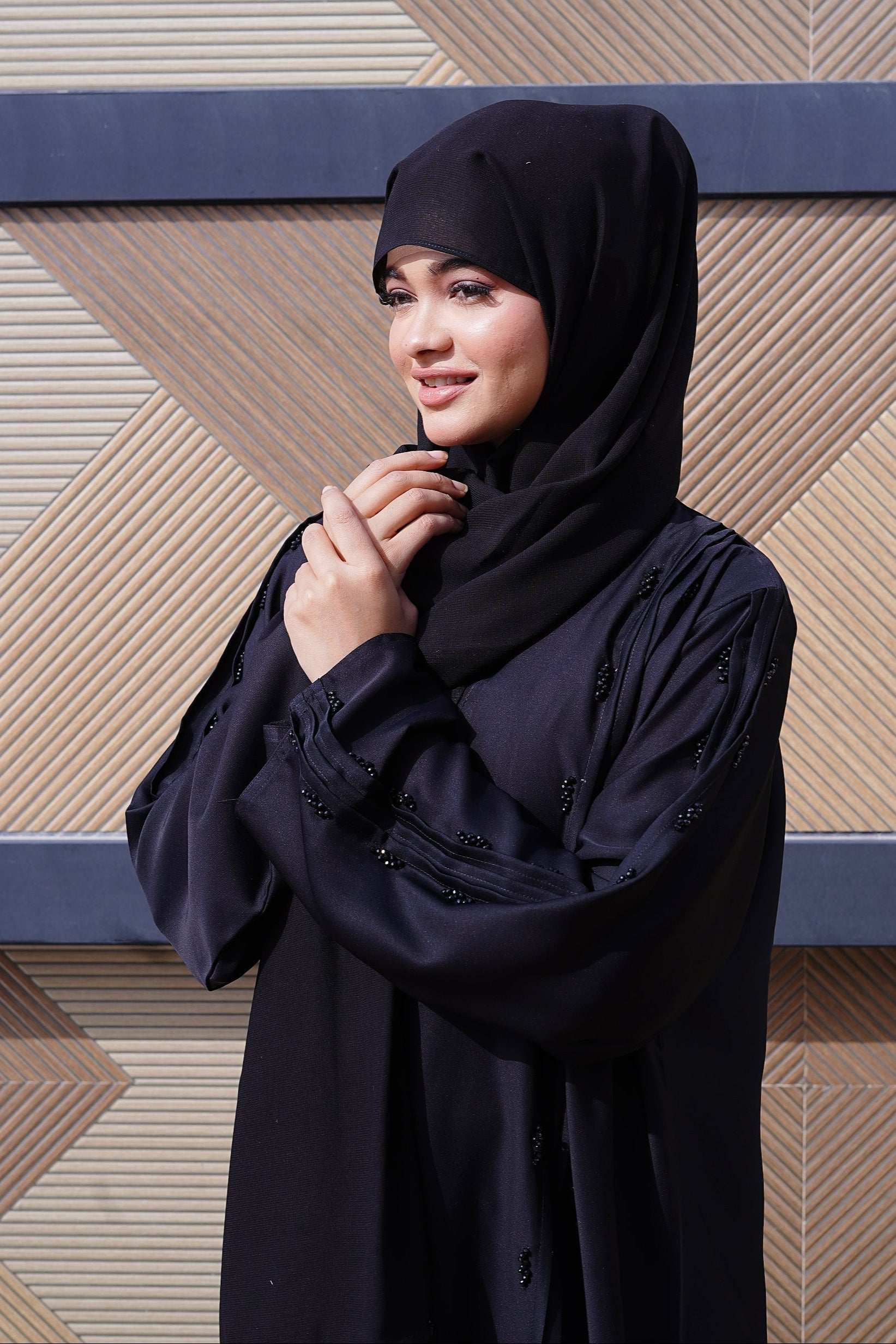 Midnight Cascade Abaya - Dhaagey 