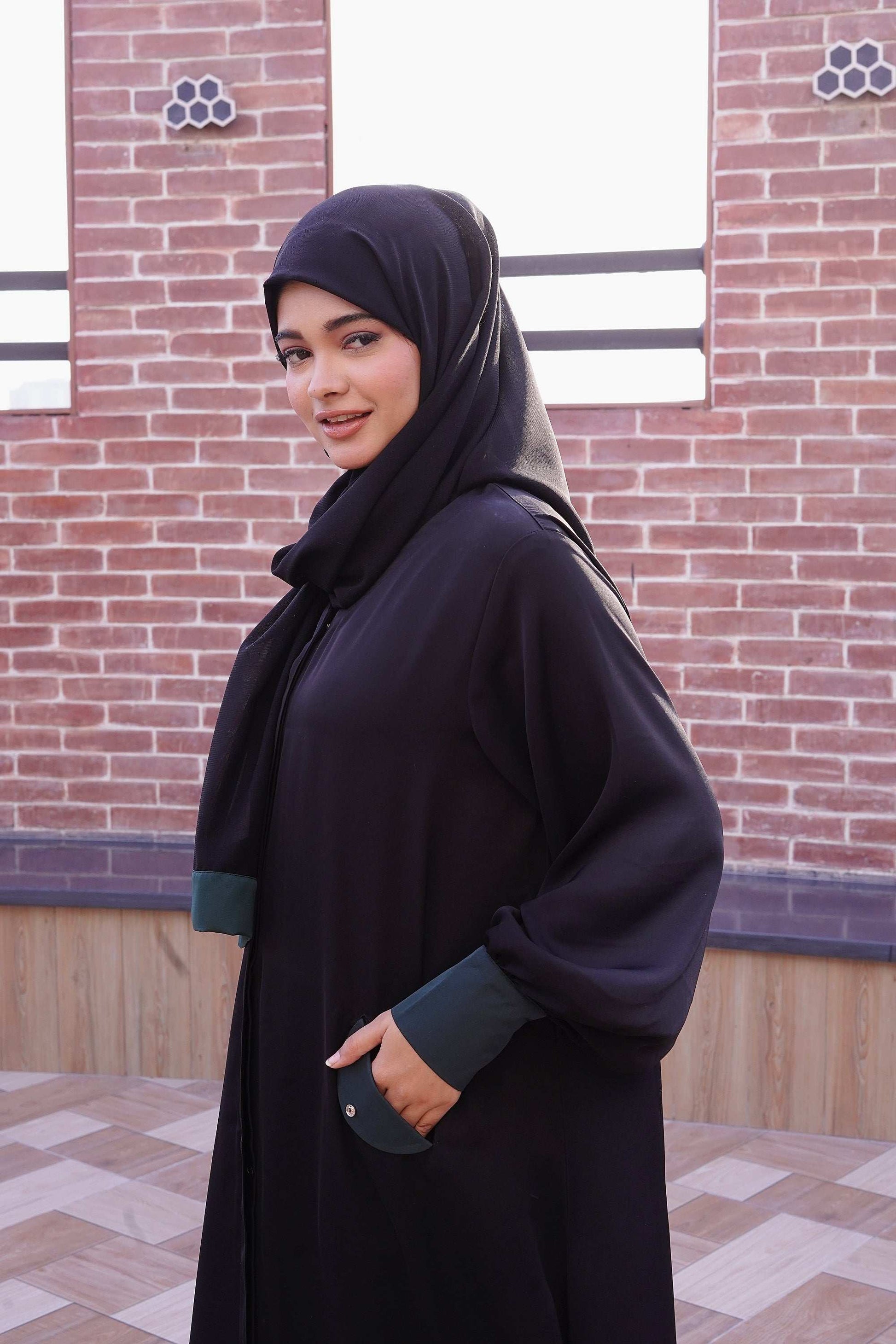 Midnight Ivy Abaya - Dhaagey 