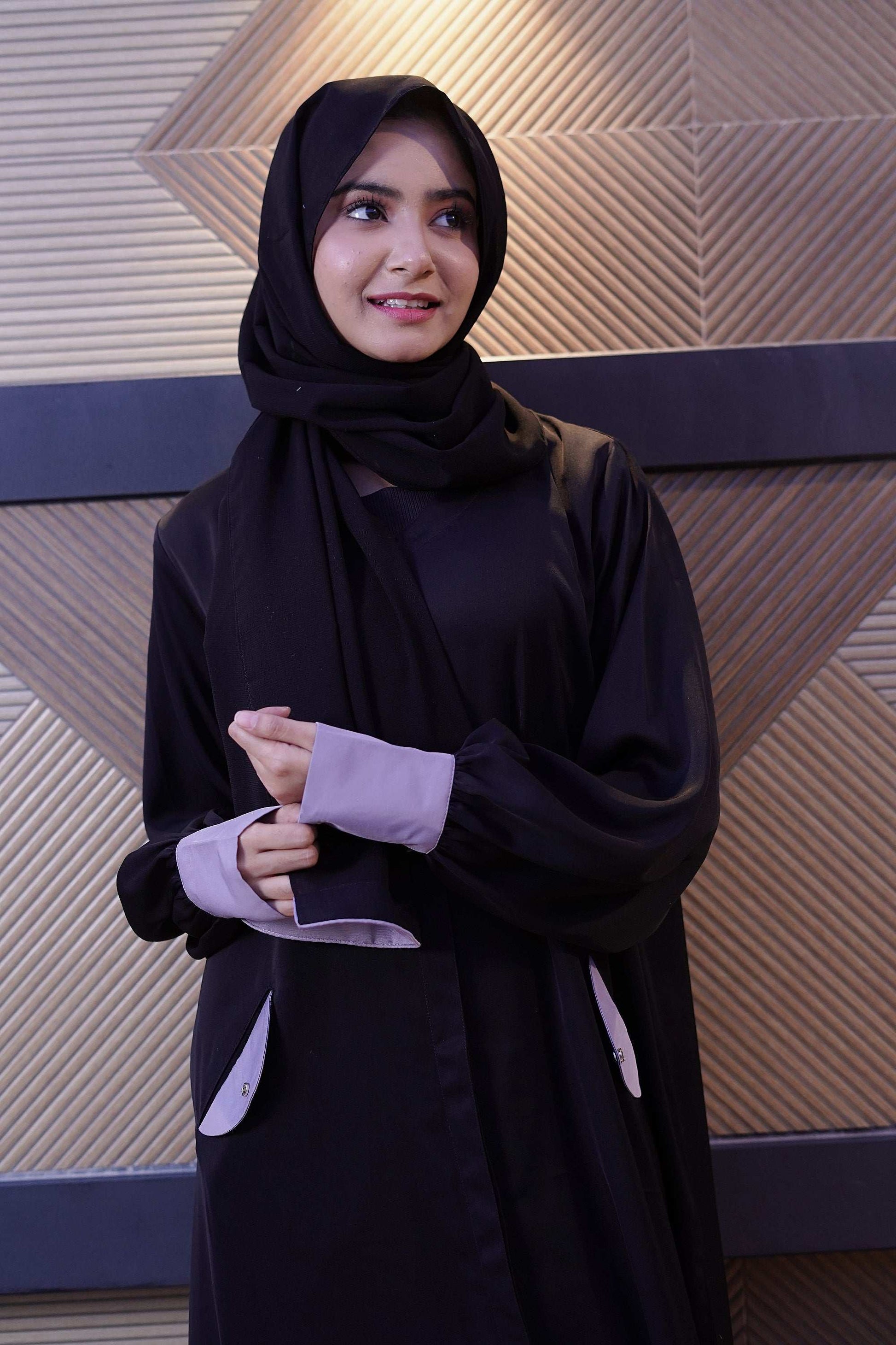 Midnight Moss Abaya - Dhaagey 