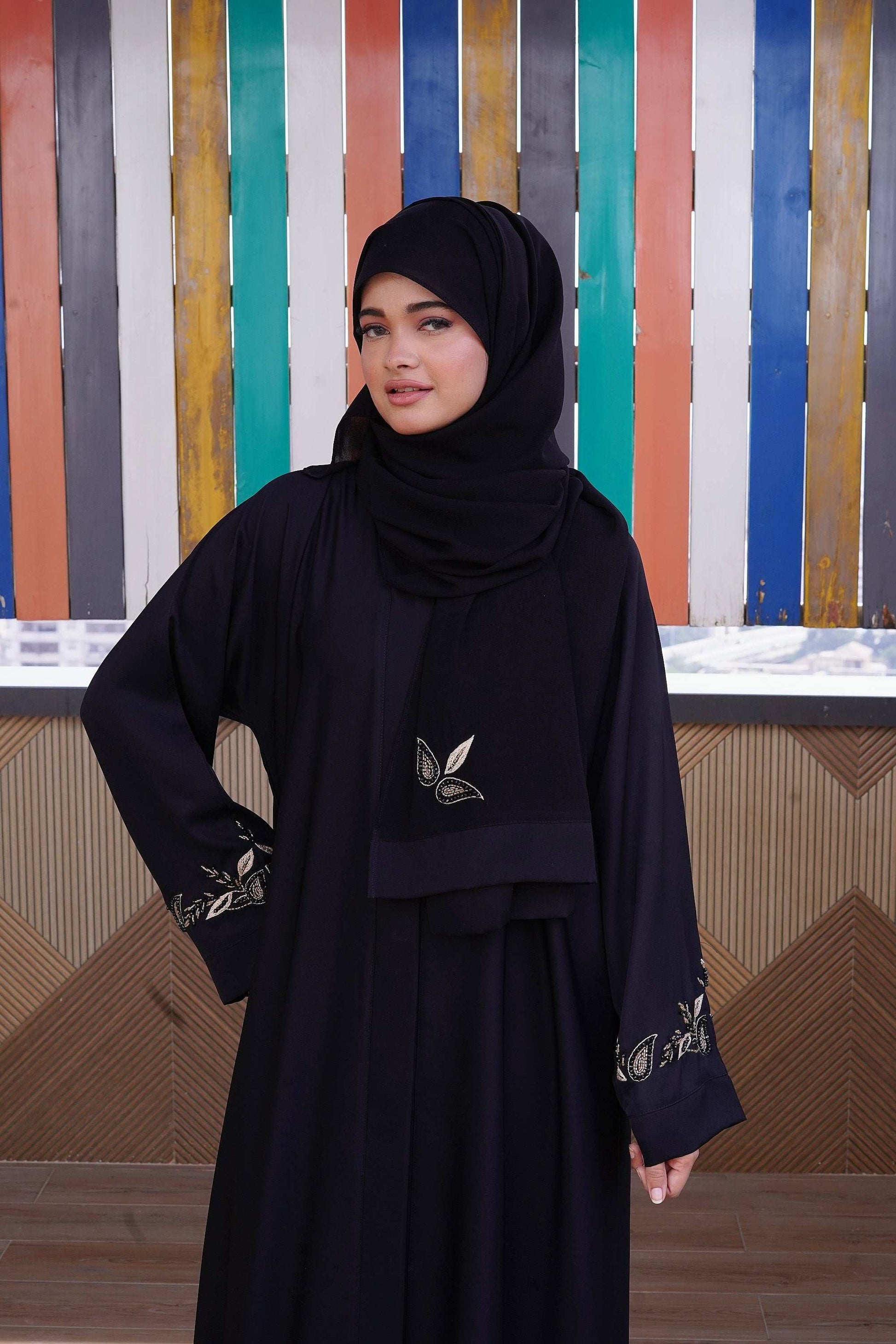 Noir Majesty Abaya - Dhaagey 