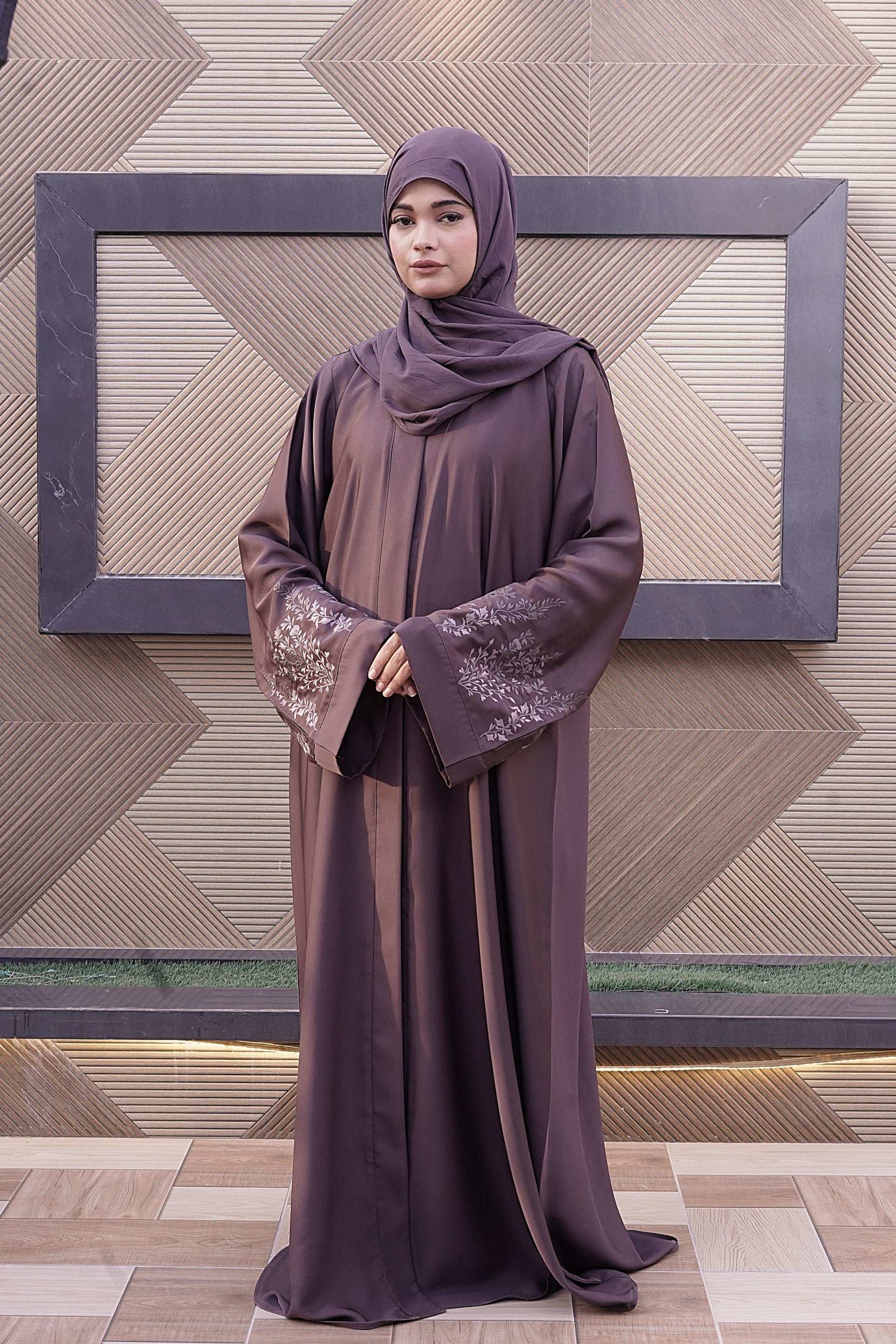 Noor Al-Qahwa Abaya - Dhaagey 