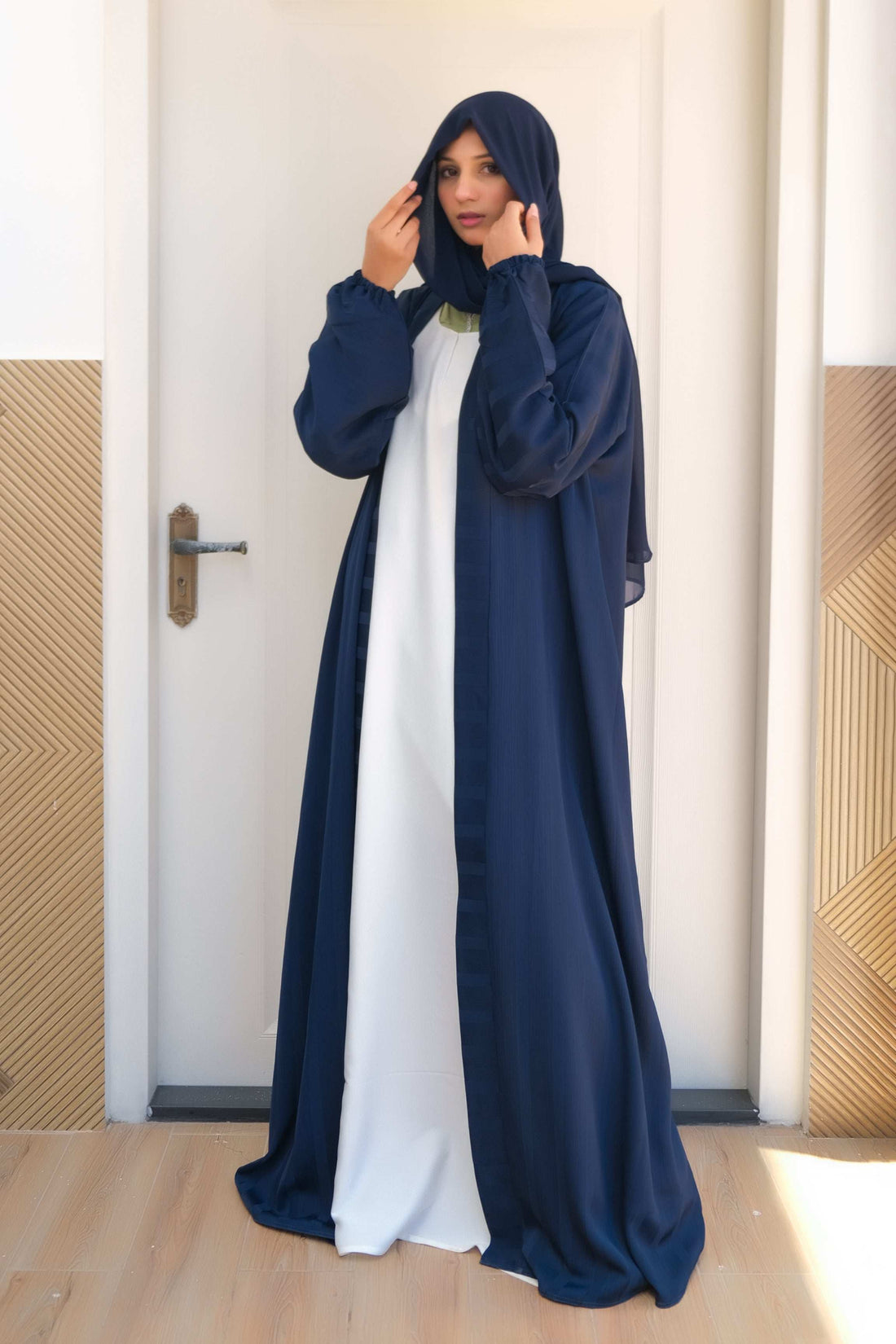 Oceanic Elegance Abaya - Dhaagey 