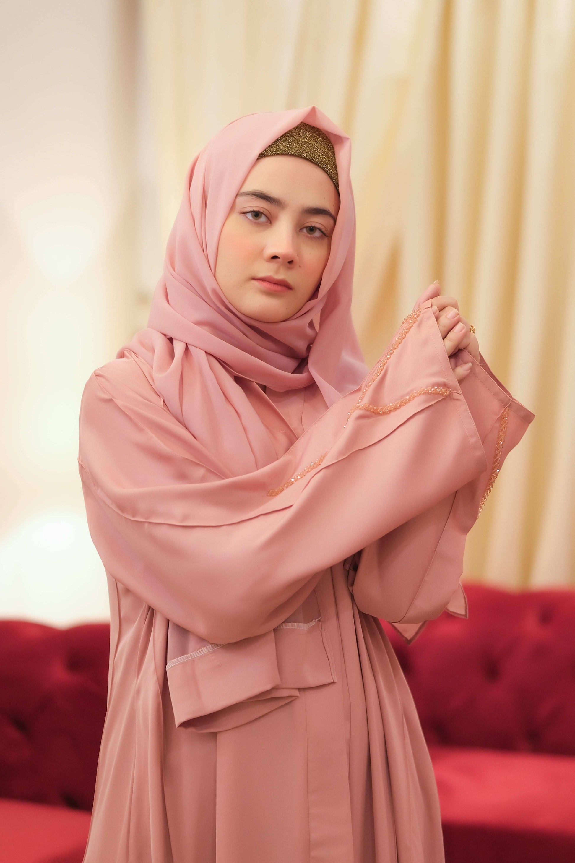 Rose Radiance Crystal Abaya - Dhaagey 