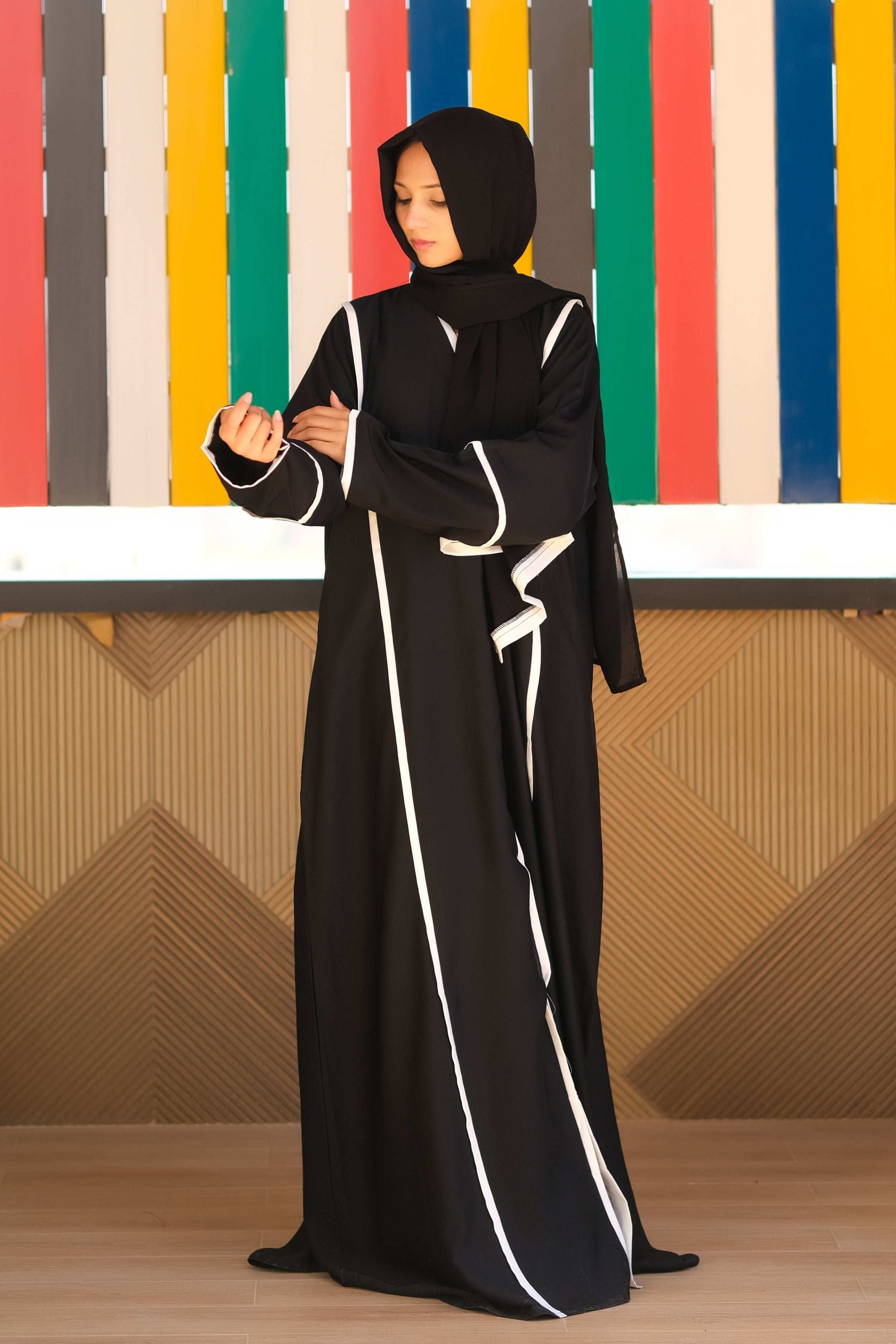 Sacred Serenity Abaya - Dhaagey 