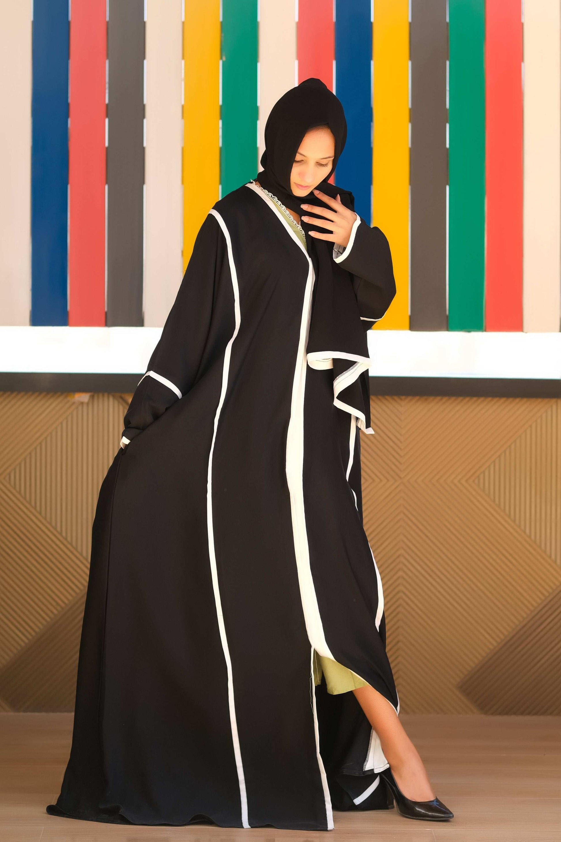 Sacred Serenity Abaya - Dhaagey 