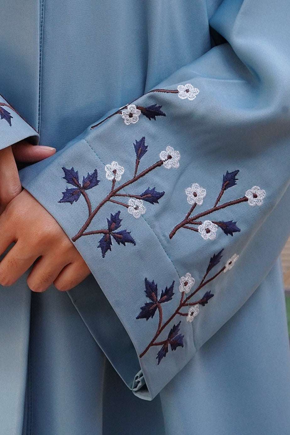 Sama Sky Abaya - Dhaagey 