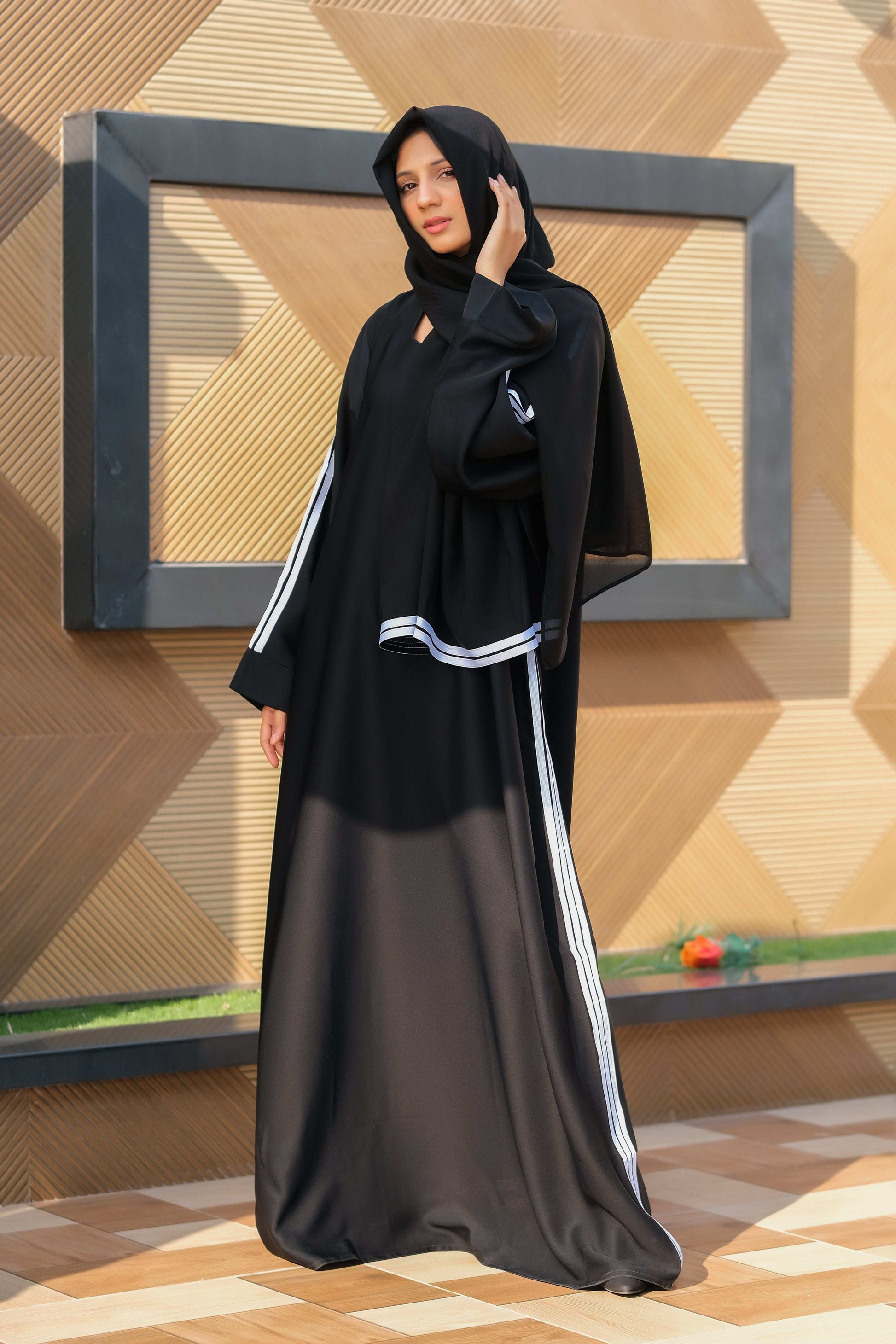 Timeless Striped Abaya - Dhaagey 