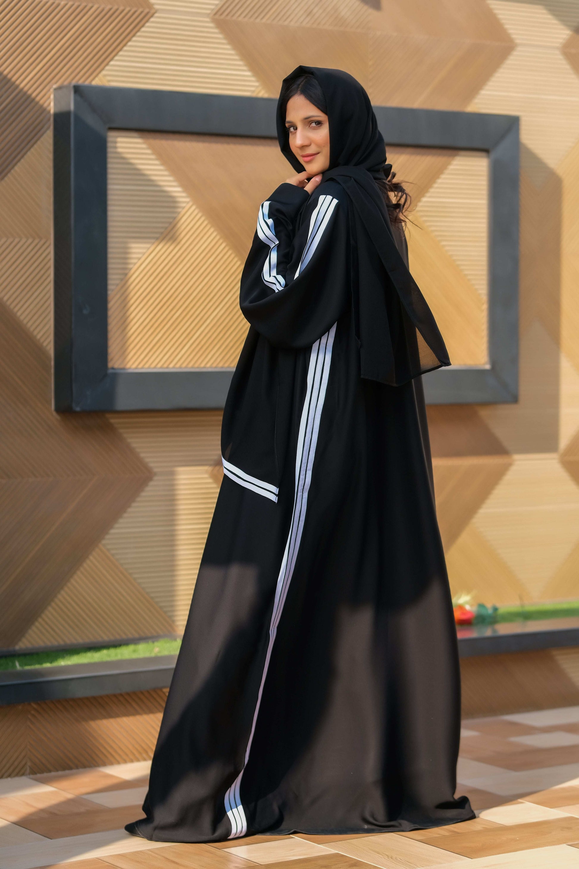 Timeless Striped Abaya - Dhaagey 